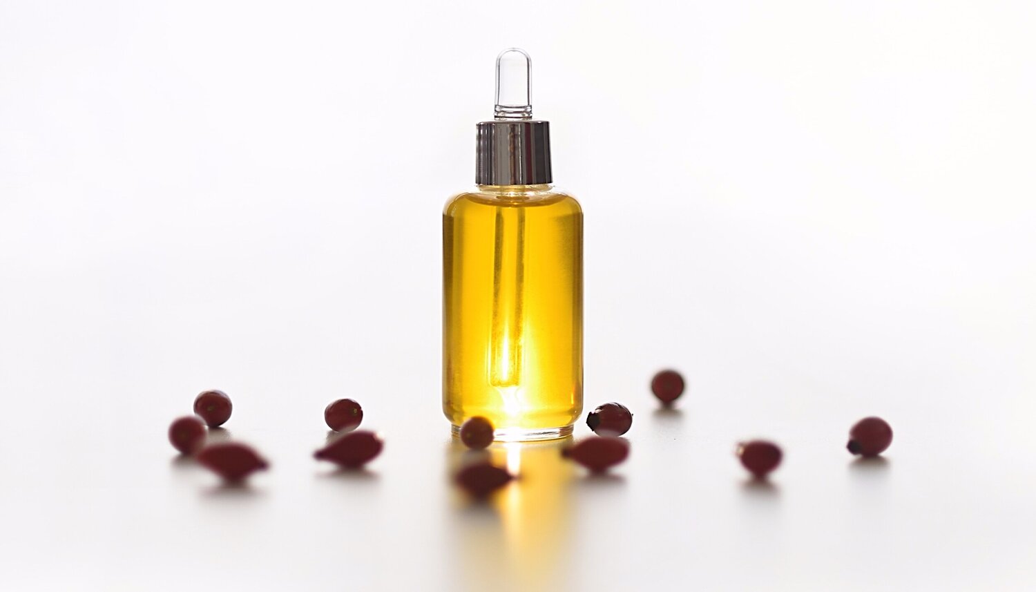 10 Rosehip Seed Oil Benefits for Glowing Skin & Feet